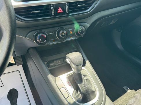 Used 2023 Kia Forte LXS FWD image 17