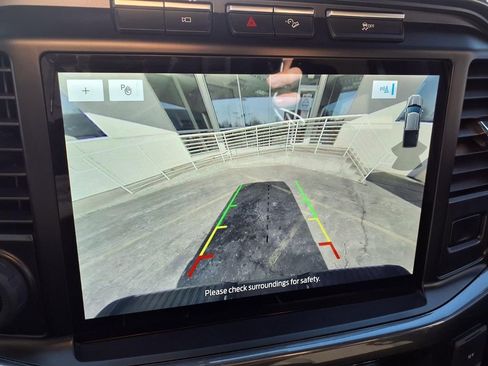 Used 2022 Ford F150 XLT w/ Equipment Group 302A High image 13