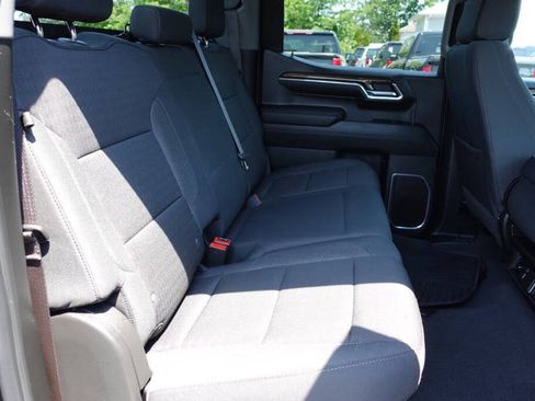 Used 2024 Chevrolet Silverado 1500 LT AWD/4WD image 32