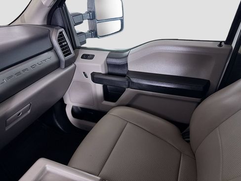 Used 2018 Ford F350 XL AWD/4WD image 20
