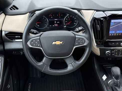 Certified 2023 Chevrolet Traverse LT w/ LT Premium Package image 16