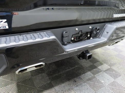 Used 2025 GMC Sierra 1500 Elevation image 37