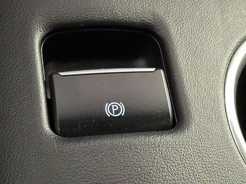Used 2024 Ford Mustang Premium RWD image 27