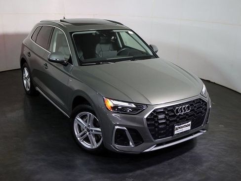 Used 2025 Audi Q5 e Premium Plus w/ Premium Plus Package AWD/4WD image 7