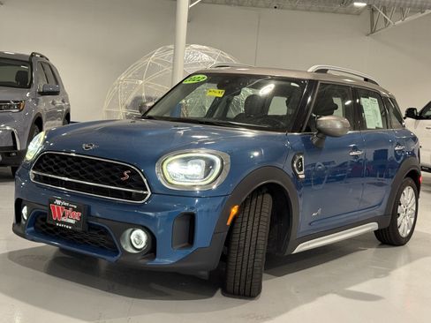 Used 2022 MINI Cooper Countryman S w/ Convenience Package image 15