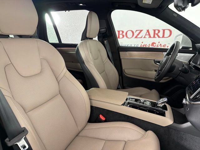 Used 2026 Volvo XC90 B6 Ultra w/ Lounge Package AWD/4WD image 27