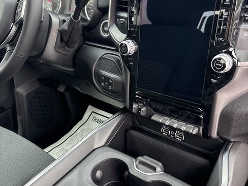 New 2026 RAM 2500 Big Horn image 32