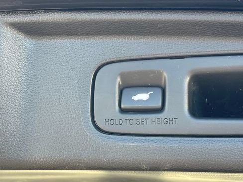 Used 2023 Honda CR-V EX-L image 26