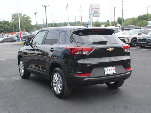 New 2026 Chevrolet TrailBlazer LS w/ LS Convenience Package AWD/4WD image 5