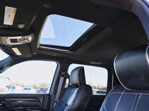 Used 2022 RAM 3500 Limited image 11