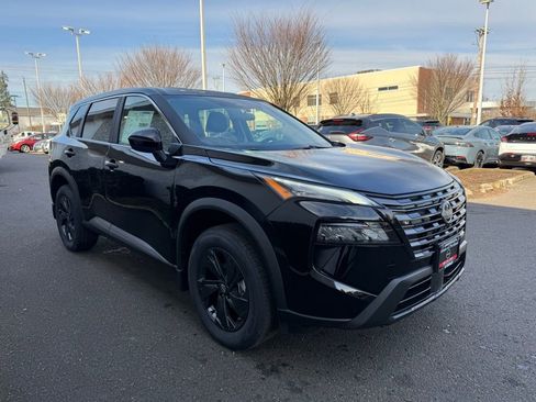 New 2026 Nissan Rogue SV w/ Cold Weather Package image 5