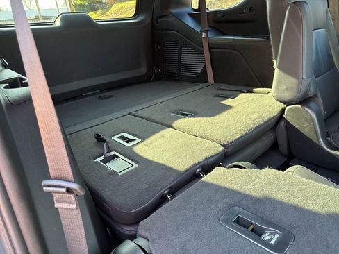 Certified 2023 Chevrolet Tahoe LT AWD/4WD image 11