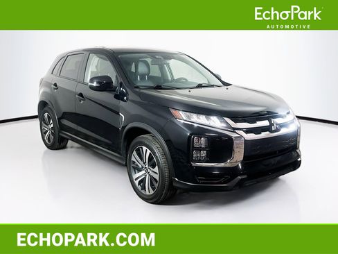 Used 2023 Mitsubishi Outlander Sport SE image 1