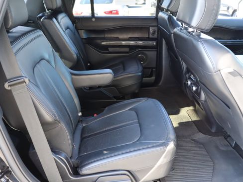Used 2020 Ford Expedition Limited w/ Special Edition Package image 38