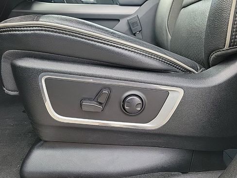 Used 2022 RAM 1500 Laramie image 13