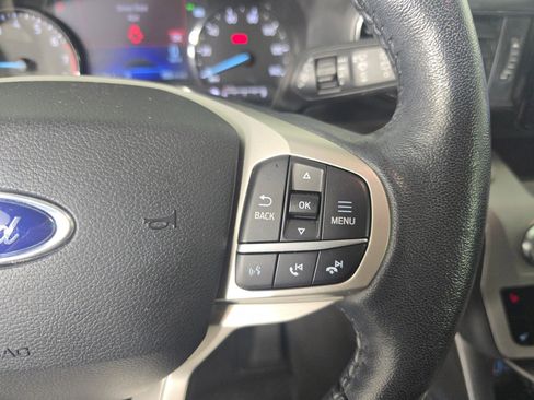 Used 2021 Ford Explorer XLT w/ Equipment Group 202A image 21