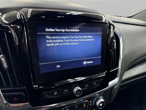 Used 2023 Chevrolet Traverse LT image 32