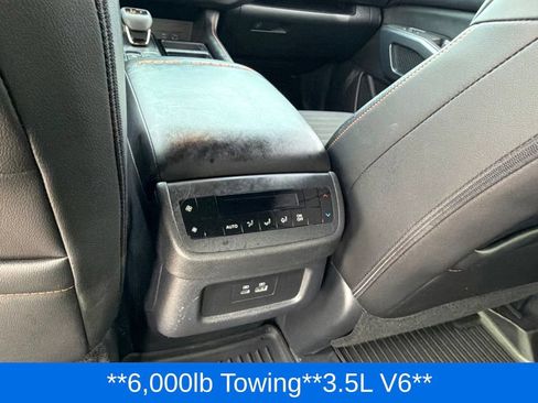 Used 2025 Nissan Pathfinder Rock Creek AWD/4WD image 28