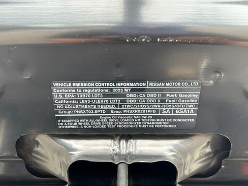 Used 2023 INFINITI QX60 Luxe w/ Vision Package FWD image 26