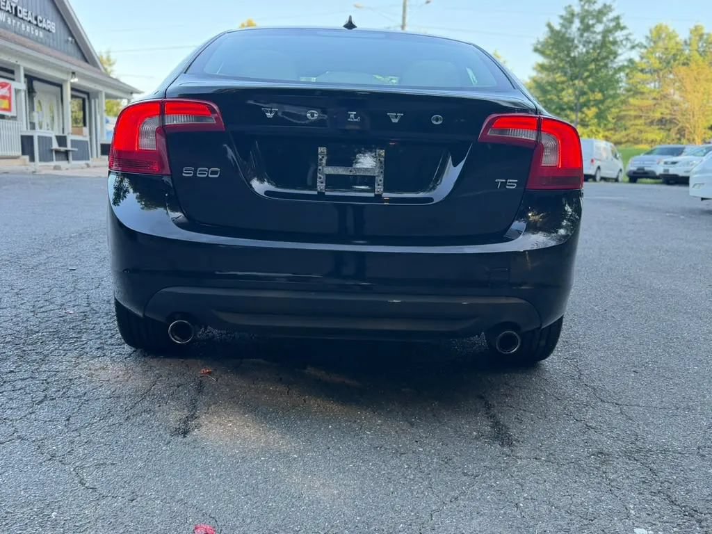 Used 2012 Volvo S60 T5 FWD image 6