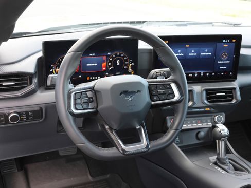 Used 2025 Ford Mustang GT image 17