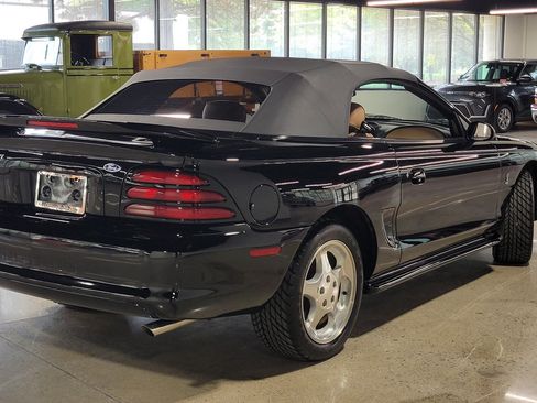 Used 1995 Ford Mustang GT RWD image 31