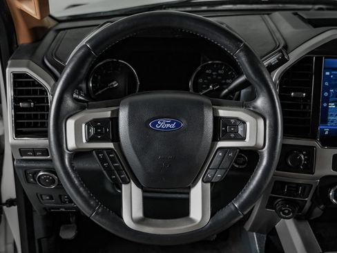 Used 2022 Ford F350 Lariat w/ Lariat Ultimate Package AWD/4WD image 16