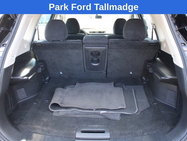 Used 2016 Nissan Rogue S AWD/4WD image 4