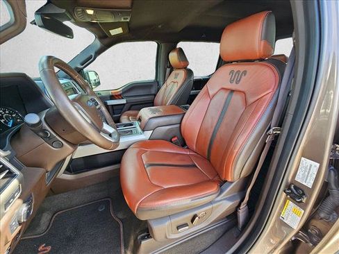 Used 2019 Ford F150 King Ranch w/ Equipment Group 601A Luxury AWD/4WD image 15