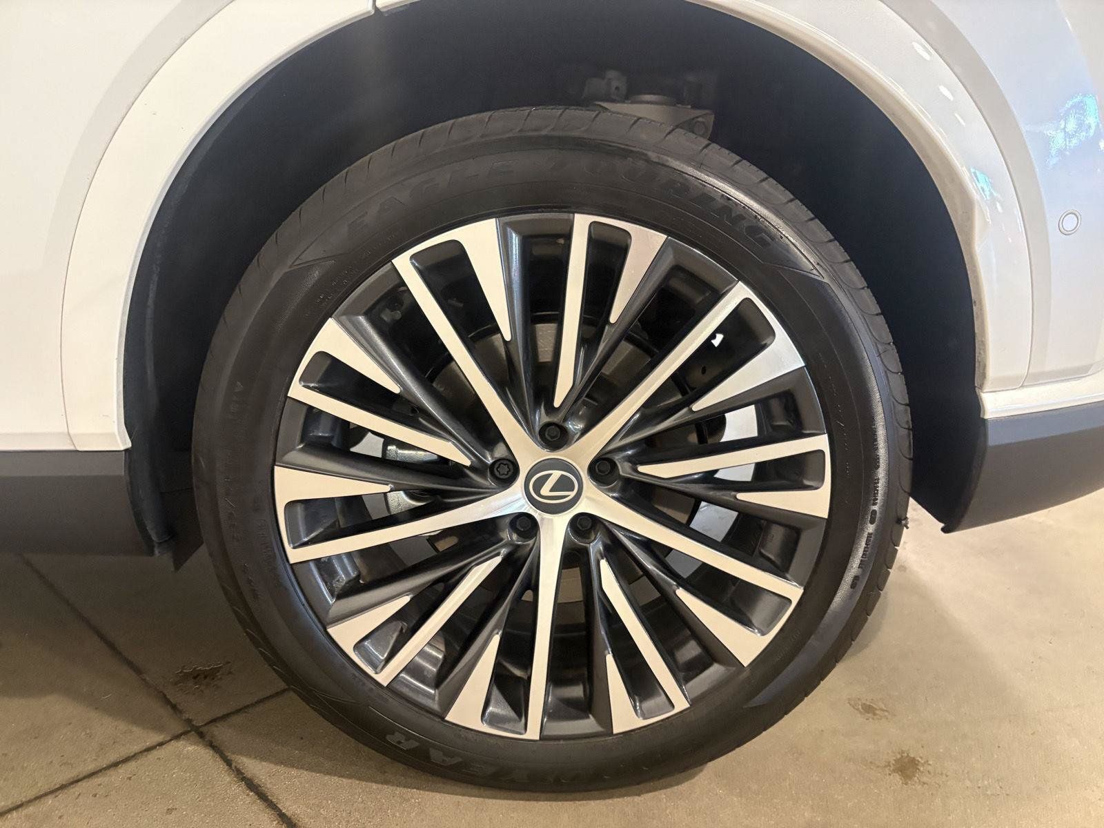 Used 2026 Lexus RX 350 w/ Convenience Package AWD/4WD image 53