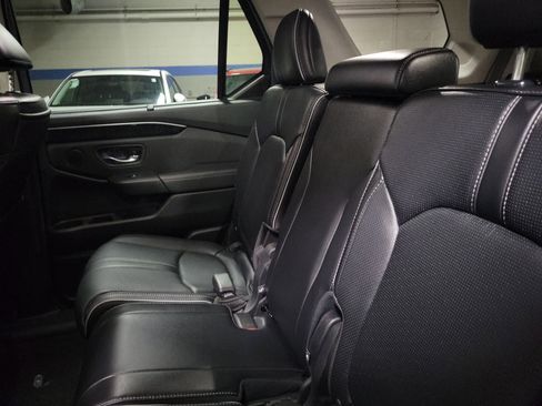 Certified 2024 Honda Pilot Elite image 10