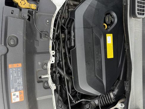 Used 2016 Ford Escape SE w/ Equipment Group 201A image 22