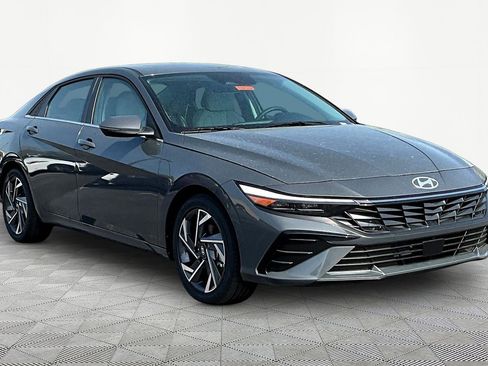 New 2026 Hyundai Elantra Limited w/ Cargo Package FWD image 3