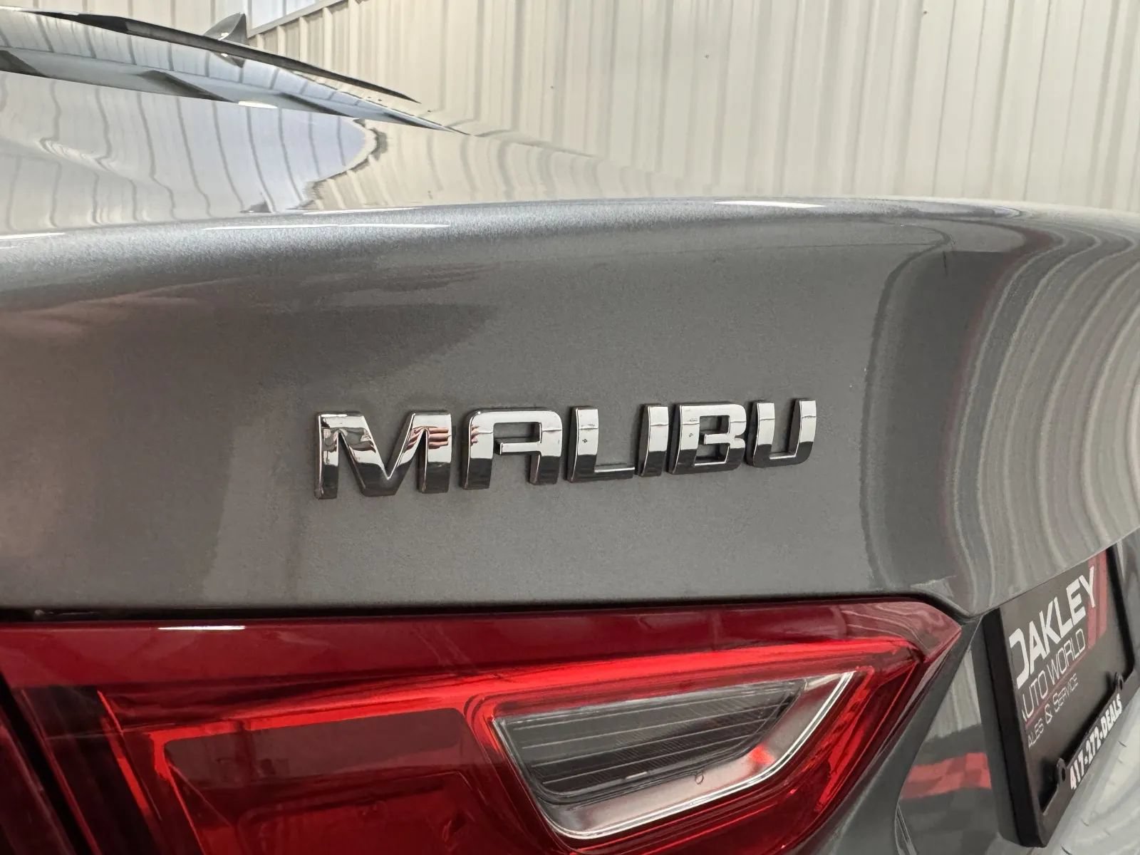 Used 2023 Chevrolet Malibu LT FWD image 14