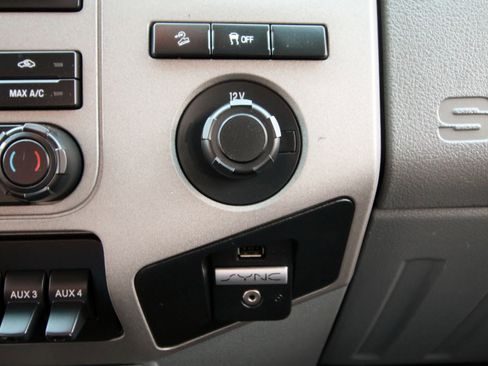 Used 2015 Ford F350 XLT w/ XLT Value Package image 33