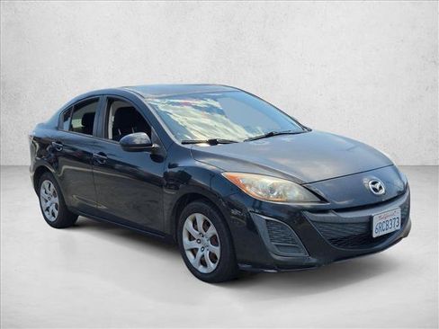 Used 2011 MAZDA MAZDA3 i Sport FWD image 3