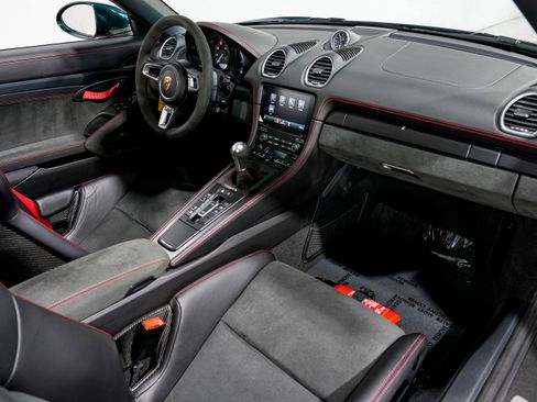 Used 2023 Porsche 718 Boxster Spyder image 31