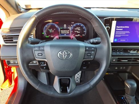 Used 2025 Toyota Camry XSE image 22