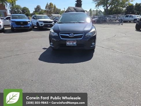 Used 2016 Subaru Crosstrek 2.0i Limited AWD/4WD image 3