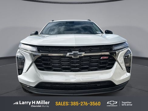New 2026 Chevrolet Trax RS FWD image 1