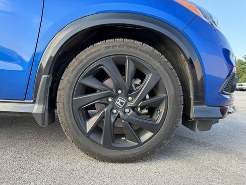 Used 2022 Honda HR-V Sport image 8