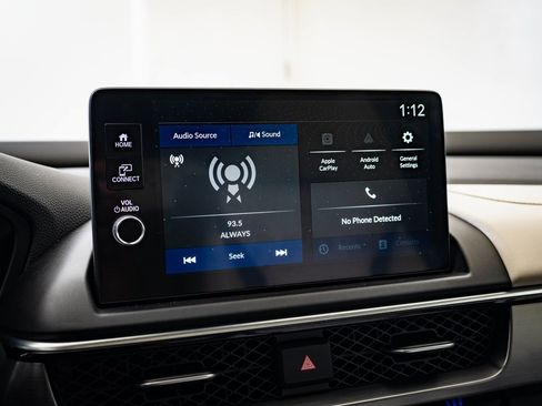 Certified 2025 Acura ADX A-Spec image 28