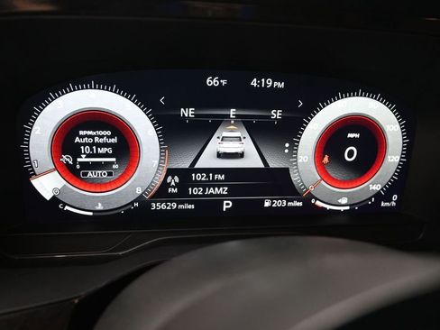 Used 2023 Nissan Pathfinder Platinum AWD/4WD image 18