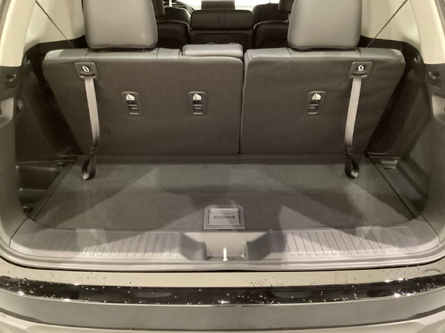 New 2026 Honda Pilot Touring image 13