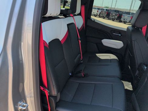 New 2026 GMC Canyon AT4X image 17