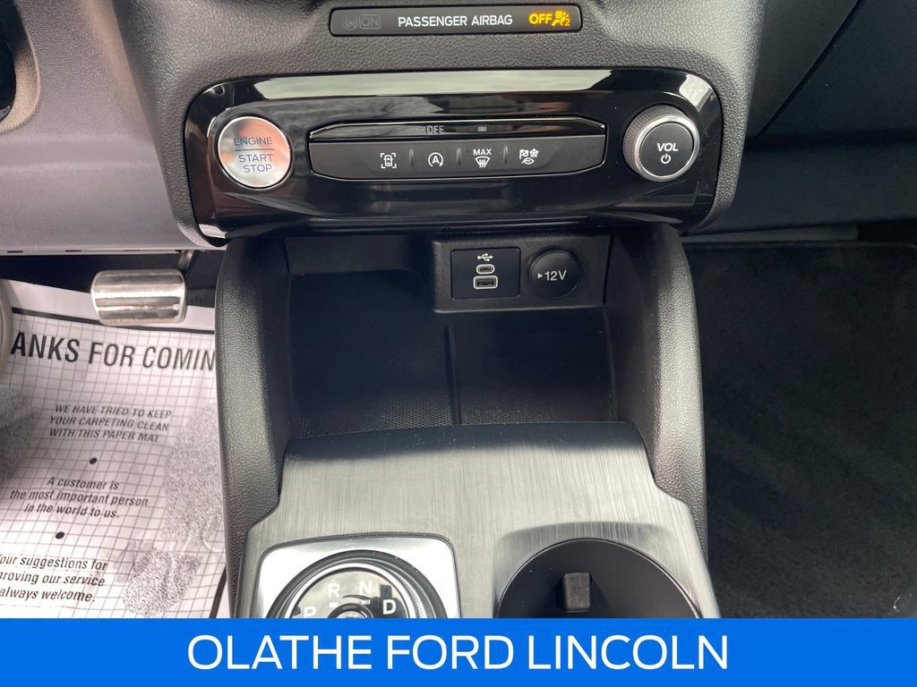 Certified 2024 Ford Escape ST-Line w/ Tech Pack #1 AWD/4WD image 18