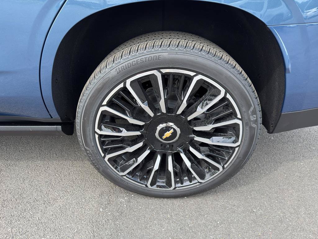 New 2026 Chevrolet Tahoe High Country AWD/4WD image 26