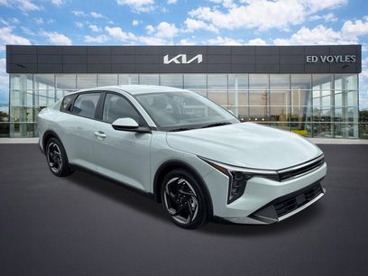 Certified 2025 Kia K4 EX