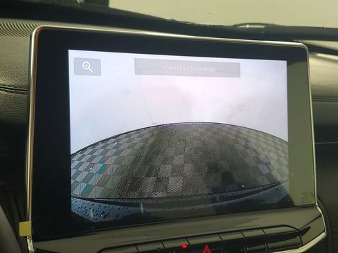 New 2026 Jeep Compass Latitude image 17