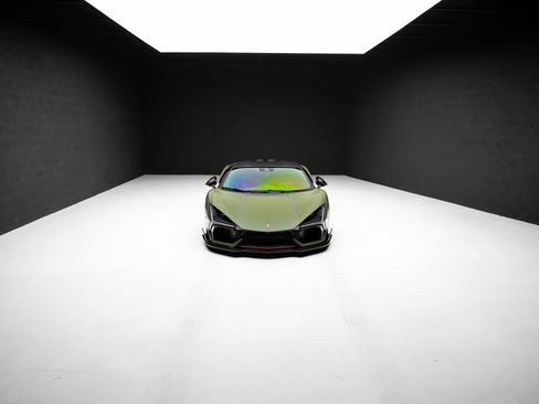 Used 2024 Lamborghini Revuelto AWD/4WD image 85